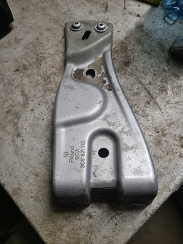 Kotflügelhalter Passat B6