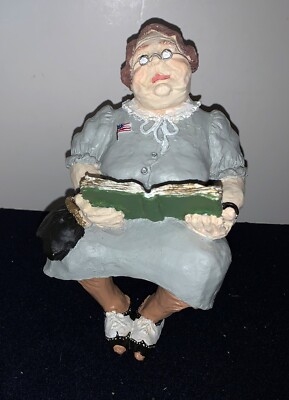 Granny's Garden GRANNY Figure in Chair by Marge Crunkleton