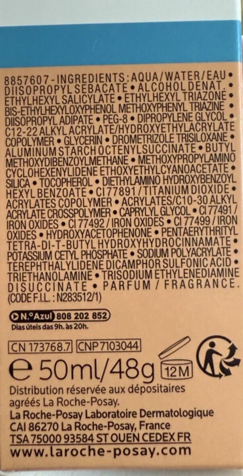 Crema hidratante La Roche-Posay Anthelios UVmune 400 FPS50+Tintada 50 ml Exp2027 Foto 2 de 3