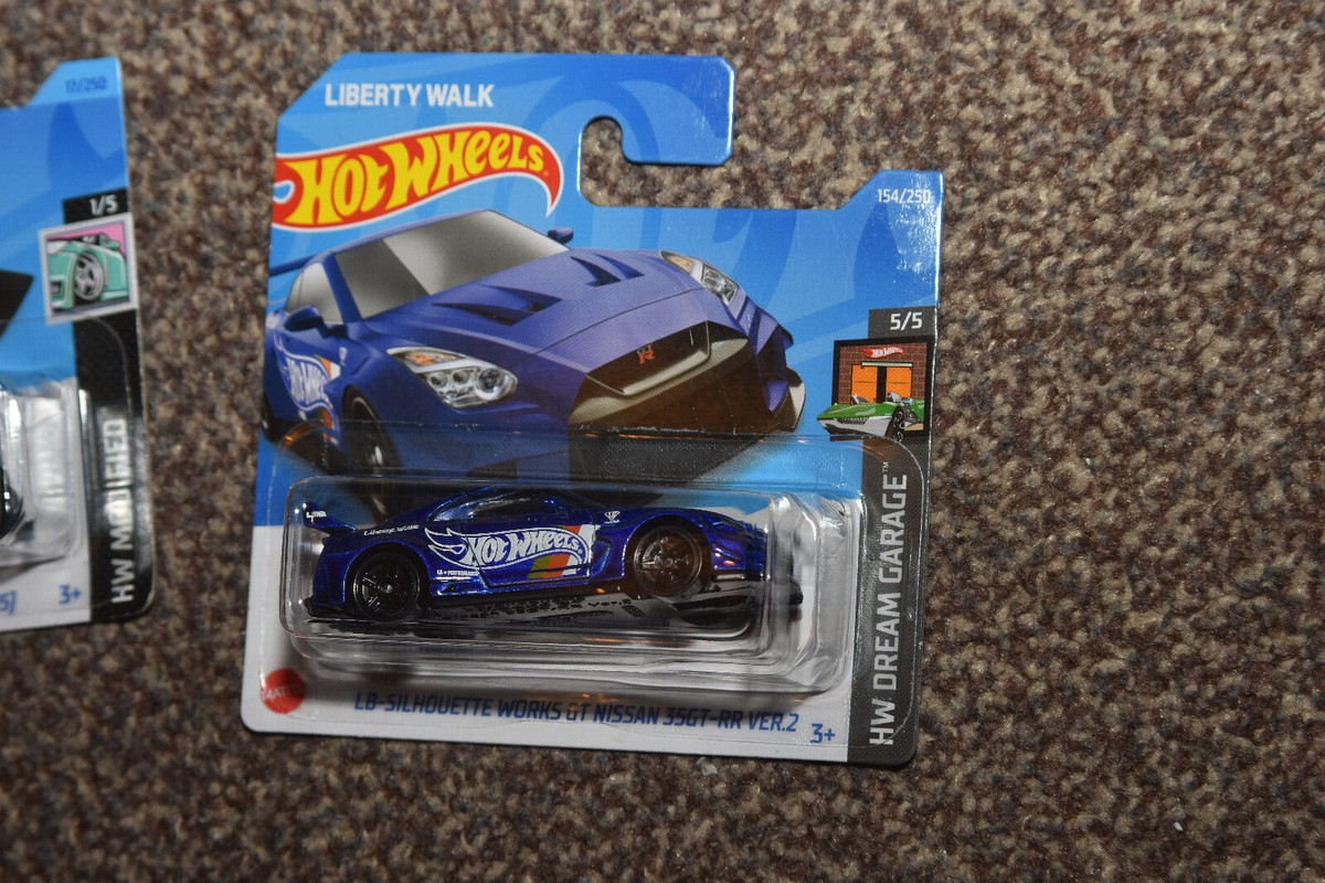 Hot Wheels Nissan Multi Listing various models skyline gt-r