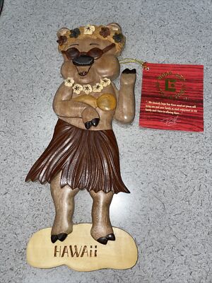 Wood Art The Le Family Dancing Pig Wall Art Souvenir Hawaii NWT