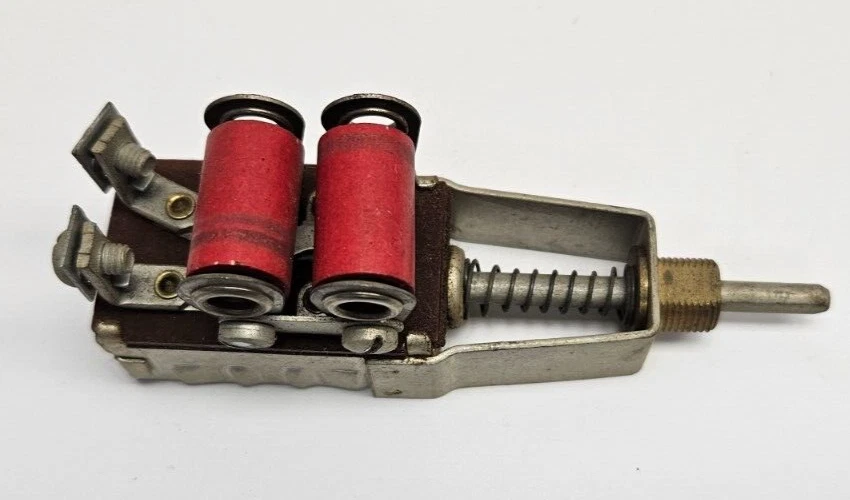 Interruptor de control del soplador de calefacción Plymouth Dodge DeSoto Chrysler 1941-1942 NOS 974943 Foto 4 de 4