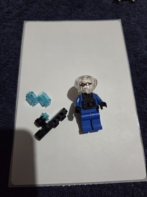 LEGO Batman Mr. Freeze BAT011 set 7783 Minifigure 2006 Complete, Rare