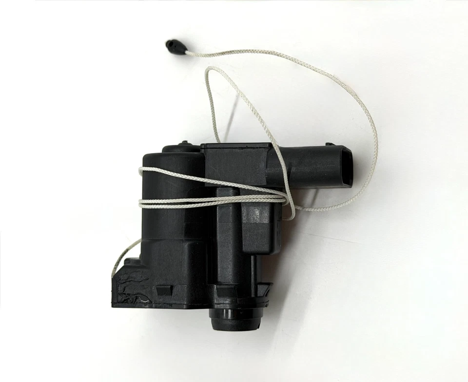 Toyota Tundra/Sequoia 2023-2026 Fuel Lid Lock Assembly Genuine OEM OE - Image 2 of 4