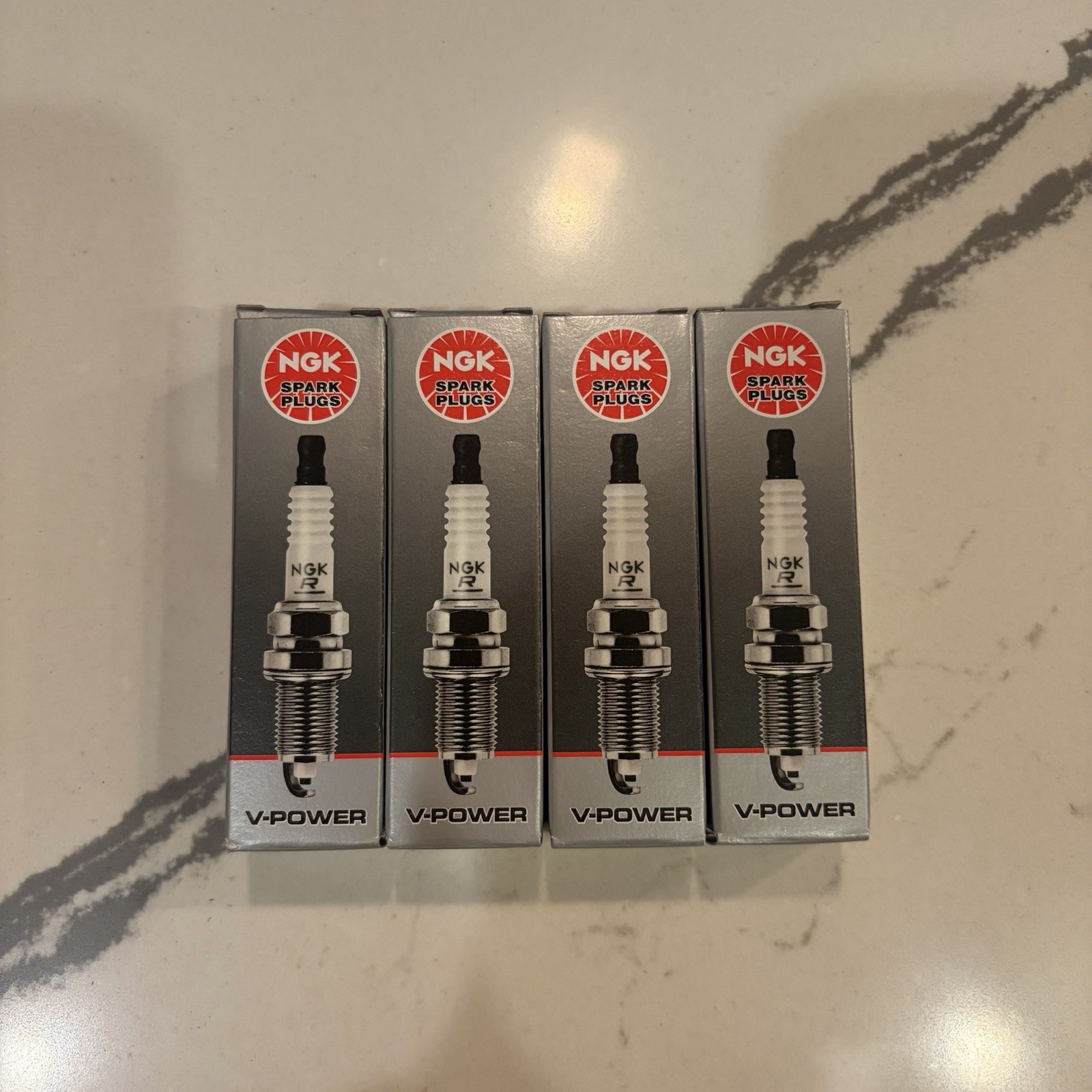 Lot of 4 Plugs NGK GR4/2635 V-Power Premium Power Spark Plugs