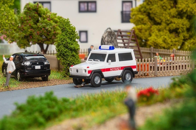 Faller 161448 - H0 - SUV MB G-Class Emergency Doctor (HERPA) - New