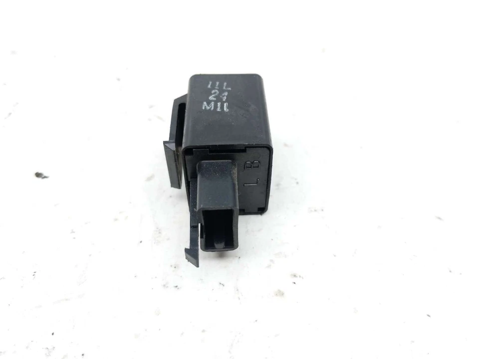 10 relés Kawasaki Ninja ZX10R ZX1000 066500-6140 Foto 3 de 4