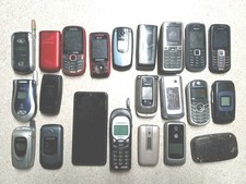 CELL PHONE Lot Of Assorted Phones Parts Only PRECIOUS METALS Still Inside