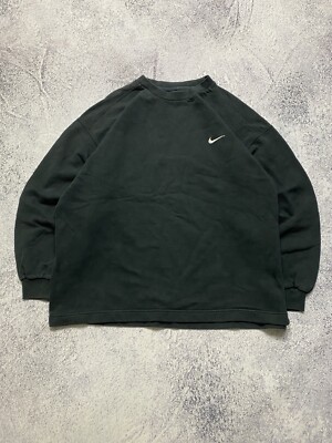 nike mini swoosh boxy