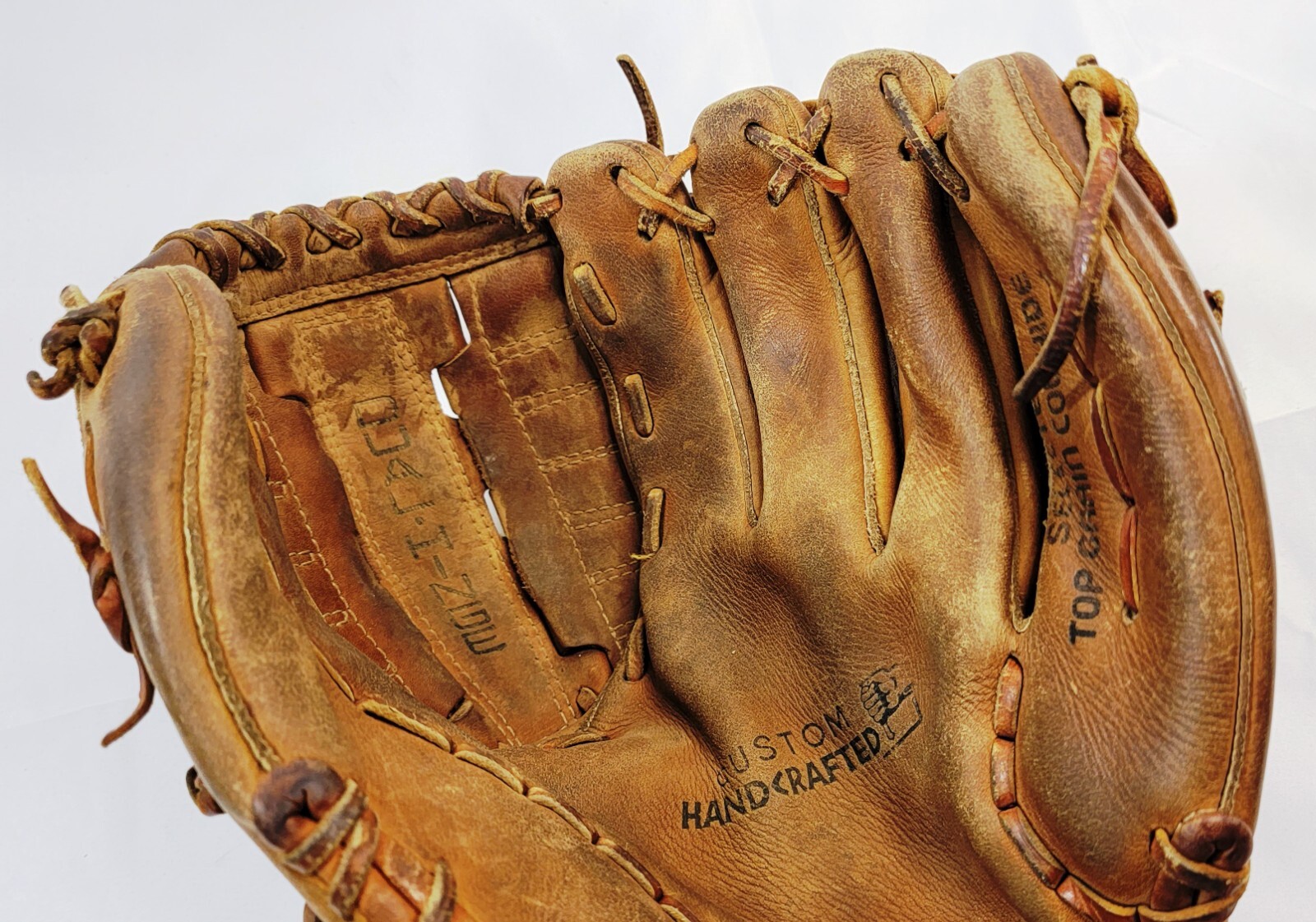 Regents 03870 Dual Hinge 12" Top Grain Cowhide Baseball Glove Tan RHT