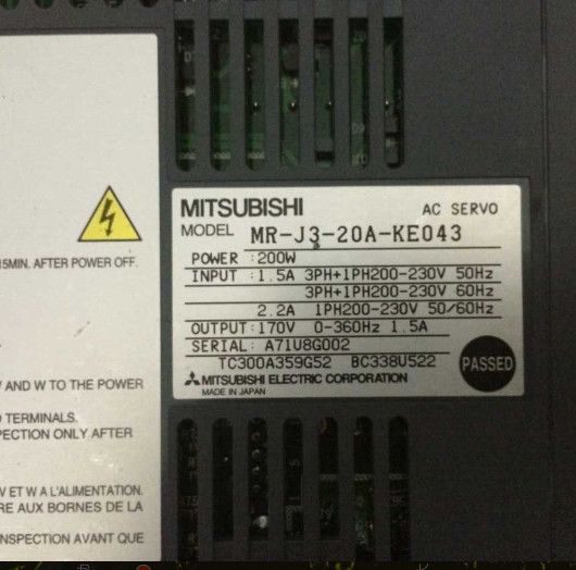 Servoconductor 1 pieza nuevo Mitsubishi HMR-J3-20A-KE043 envío rápido