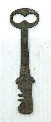 Vintage Key Flat Figure-8 Bow Appx 3'' Padlocks Furniture Doors *READ*