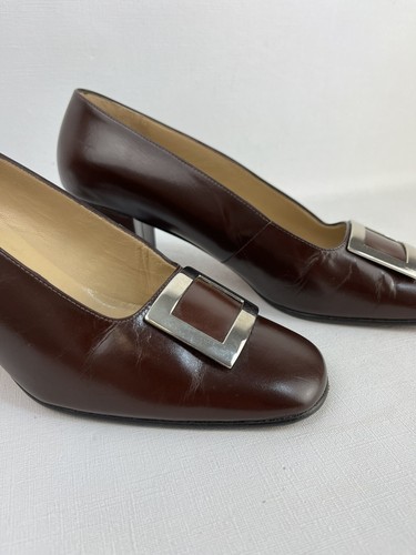 Beautiful Vintage Milano Bags Brown Leather Buckle Detail Square Pumps sz 8 - Picture 12 of 12