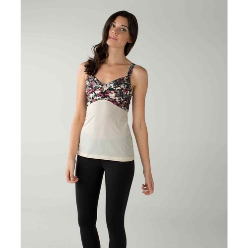 Lululemon Sz 6 Wrap It Up Tank So Fly Butterfly Angel Wing Multi NWT - Picture 5 of 5