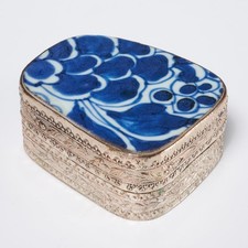 Vtg Chinese Blue White Porcelain Shard Trinket Box Barbara Walters Collection