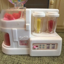 Barbie Wind-Up Blender Drink Mixer Kitchen Appliance Toy Mattel White Pink