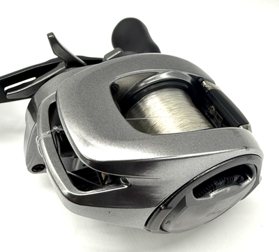 Shimano 18 Bantam MGL PG Right Bait Casting Reel From JAPAN with
