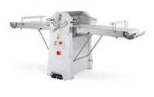 91" Reversible Dough Sheeter Floor Model w/ 30 lb Capacity