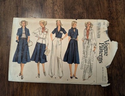 VTG 1970's VOGUE Patterns #7047 Sewing Pattern 10 CUT Retro Skirt Pants Blouse
