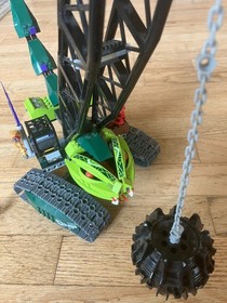 Lego Ninjago Fangpyre Wrecking Ball set 9457 with manual