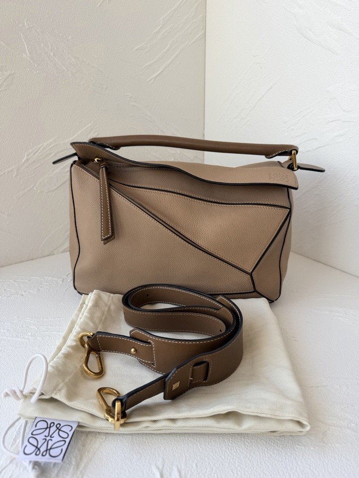 Authentic Pre-owned Loewe Medium Puzzle Bag