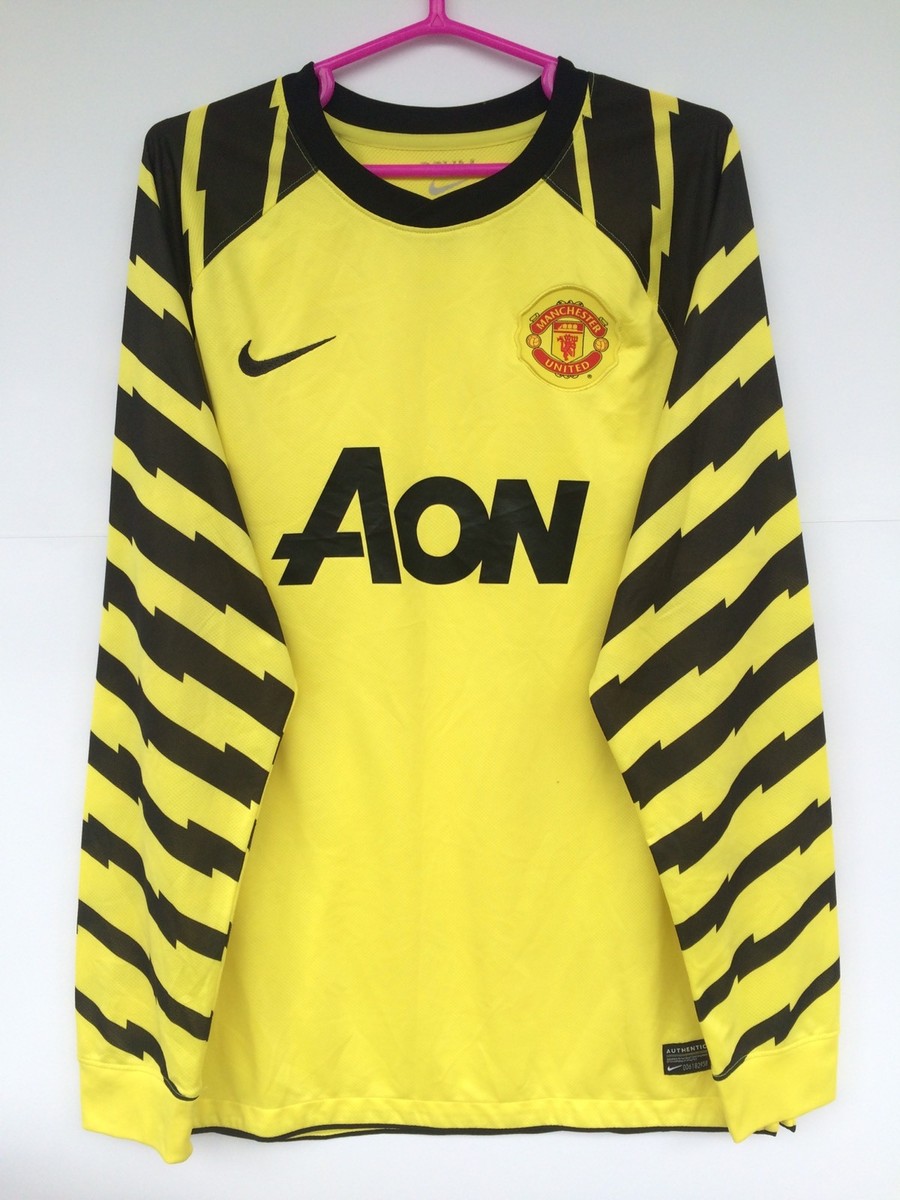 MANCHESTER UNITED 2010 2011 NIKE GOALKEEPER FOOTBALL SHIRT JERSEY