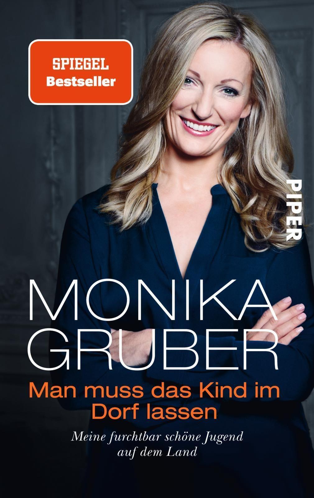 Thumbnail - Man Muss Das Kind Dorf Lassen Monika Gruber