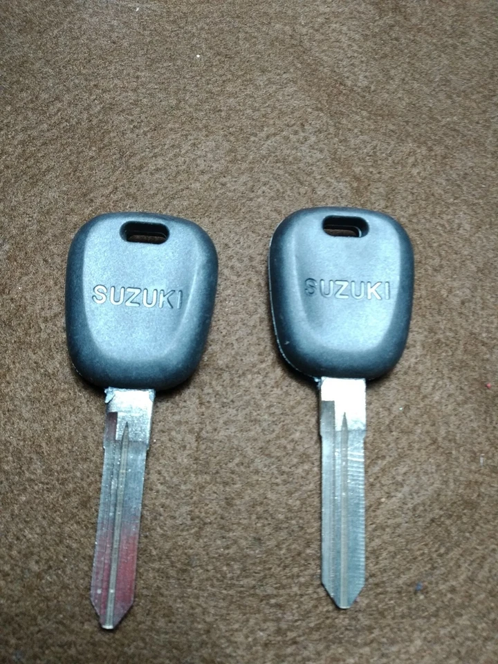 Suzuki XL7 2007 2009 llave en blanco pieza OEM 37145-78J01 Foto 2 de 2