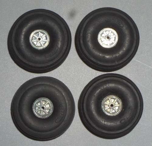 (4)PERFECT PARTS MODEL AIRPLANE RUBBER BALLOON TIRES #64 WHEELS 1-1/2" JAPAN