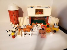Fisher Price Little People "Play Family Farm" Set, 1967 , 915 , 22 pcs , vtg