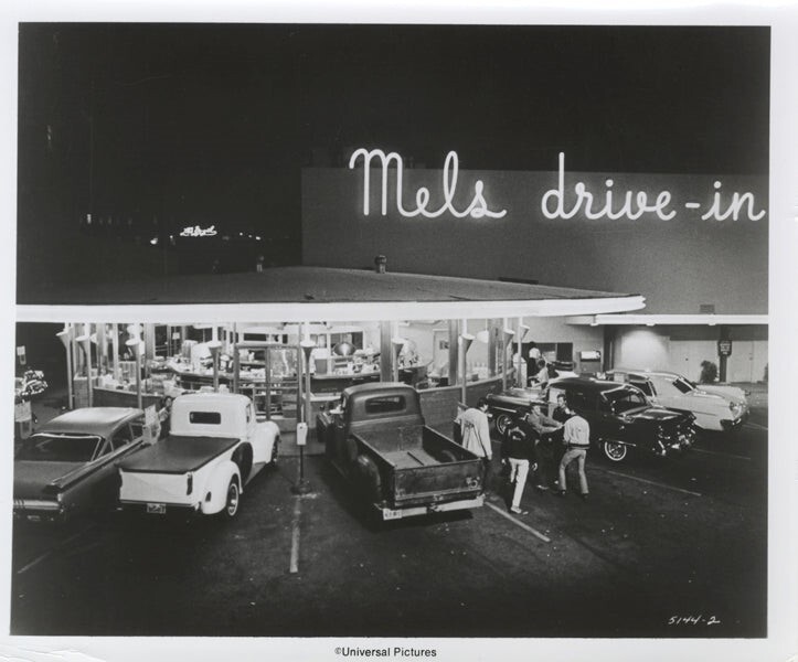 American Graffiti Mel's Drive-in Diner Classic Cars 1973 Original