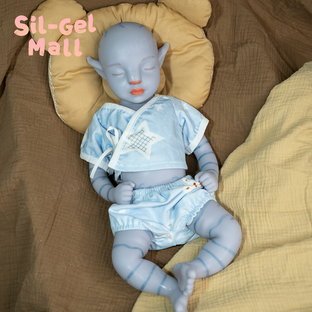 Hand Painted Platinum Silicone Doll Lifelike Newborn