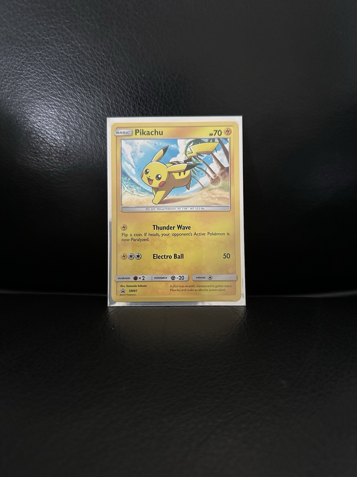Pikachu SM81 Sun & Moon Black Star Promo Holo Pokemon Card NM