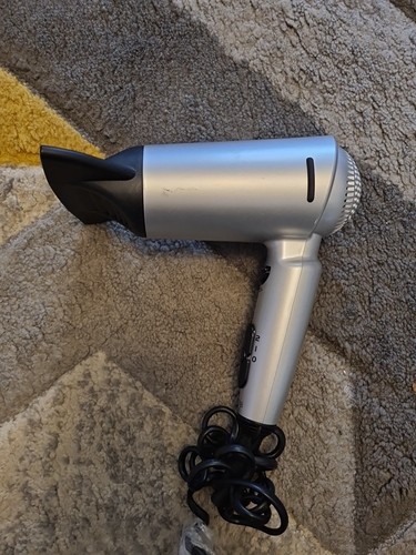 Aslotel 1600W Hotel Hairdryer – silver. EO05403 - Picture 1 of 4