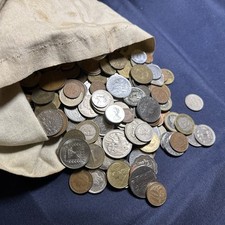 5 Lbs Five Pounds World Foreign Coins Nice mix with many different countries