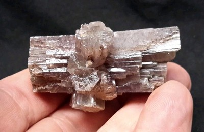 2'' PURPLE ARAGONITE CLUSTER from Spain 