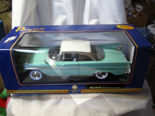 Coche fundido a presión American Mint Premium Edition NUEVO 1961 Desoto Adventure escala 1:18 - Imagen 4 de 17