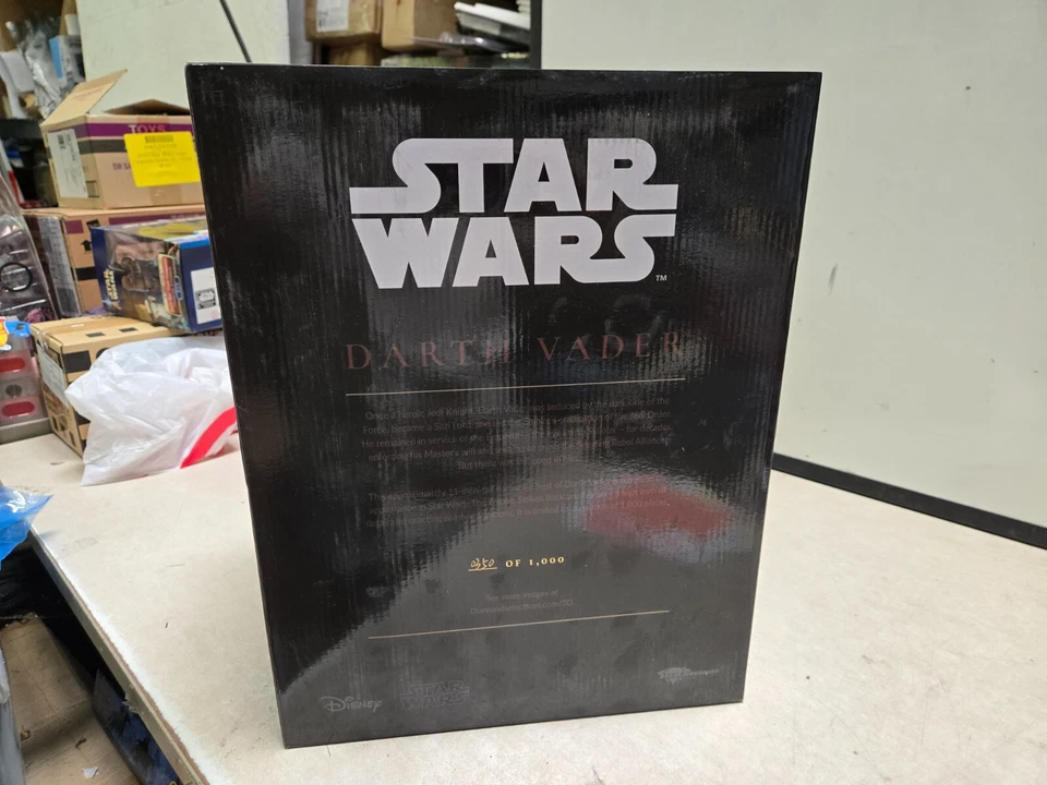 Busto de resina sellado Diamond Select LEGENDS Darth Vader escala 1/2 LMTD/1000 Foto 3 de 4