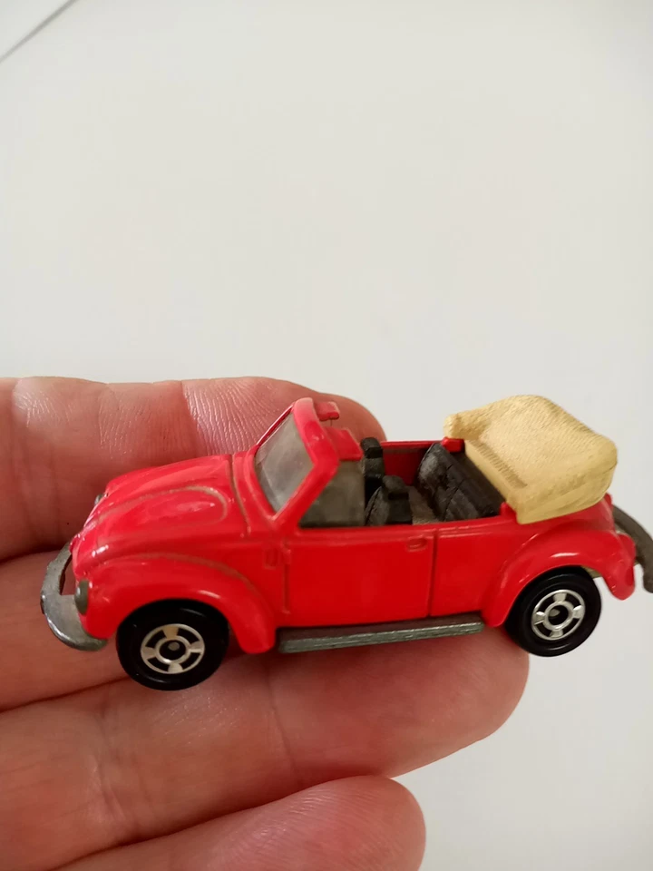 Vintage 1977 Tomica - Tomy Red Volkswagen # F20 - Imagem 4 de 4