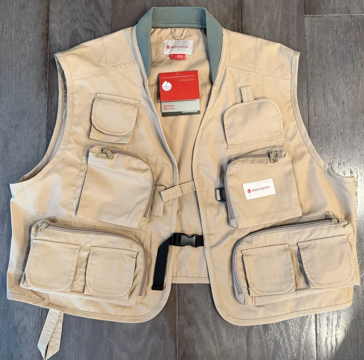 Redington Blackfoot River Vest Fly Fishing Performance Utility Pockets L/XL NWT
Opens in a new windo