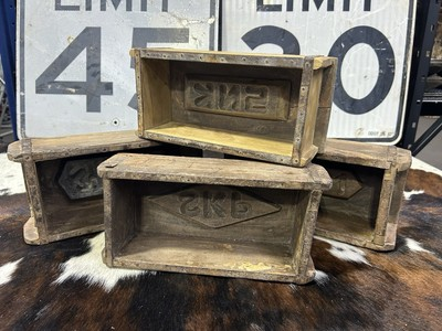 #ad Brick Mold Vintage Inspired Reproduction $12.00