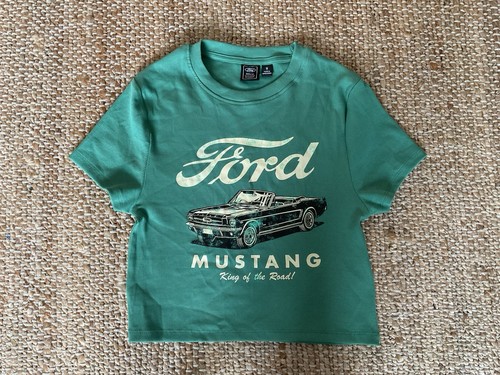 Ford Mustang Cropped Green Women’s Small “ Mustang” Top