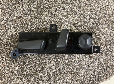 16-20 Kia Sorento DRIVER Side Seat Switch Adjustment Control Power Lumbar OEM