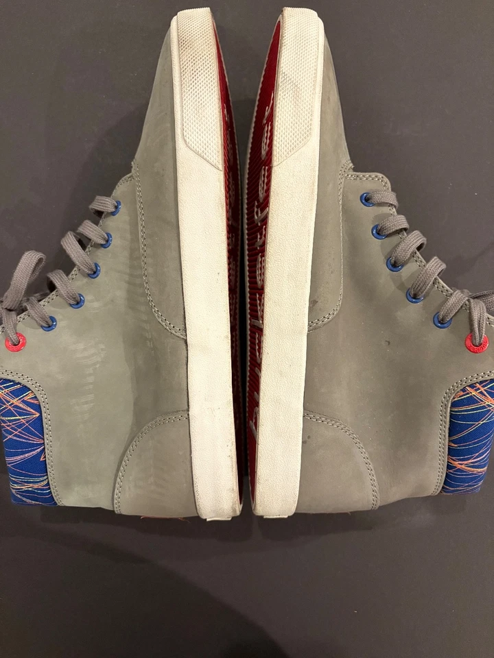 BucketFeet 2 Pares de Tenis Para Hombre Talla 11 NUEVAS Piñas y Láseres USADOS Foto 4 de 4