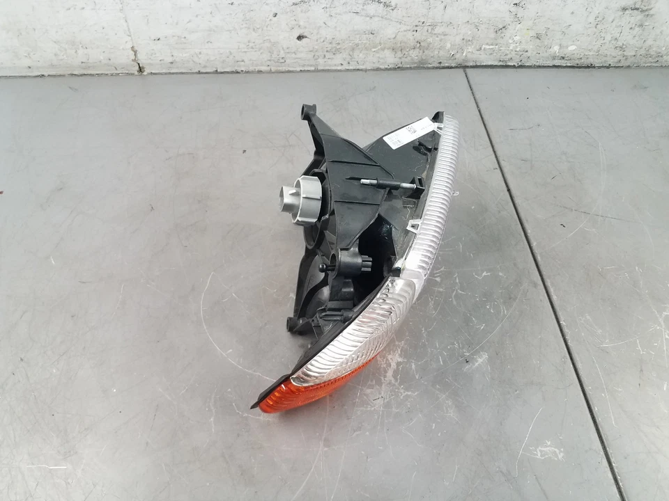 Dodge Dakota R/T 2002 conjunto de luces de cabeza derecha #8751 L1 Foto 4 de 4