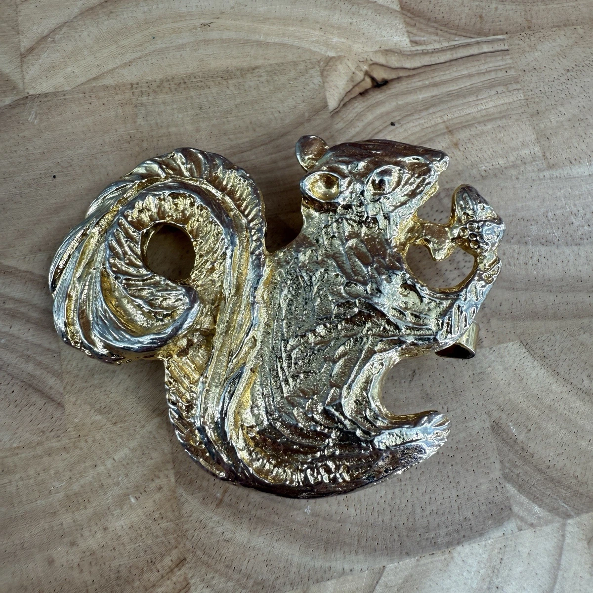 Vintage 1972 Mimi Di N Gold Tone Horse Head Interlocking Belt Buckle/Scarf Slide Vintage Belt Buckle: Leather Tooled Horse Head – The Hip  main image 4