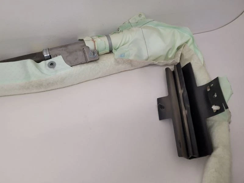 2012 BUICK ENCLAVE RH Passenger Right Roof Curtain Air Bag 22831498 - Image 3 of 4