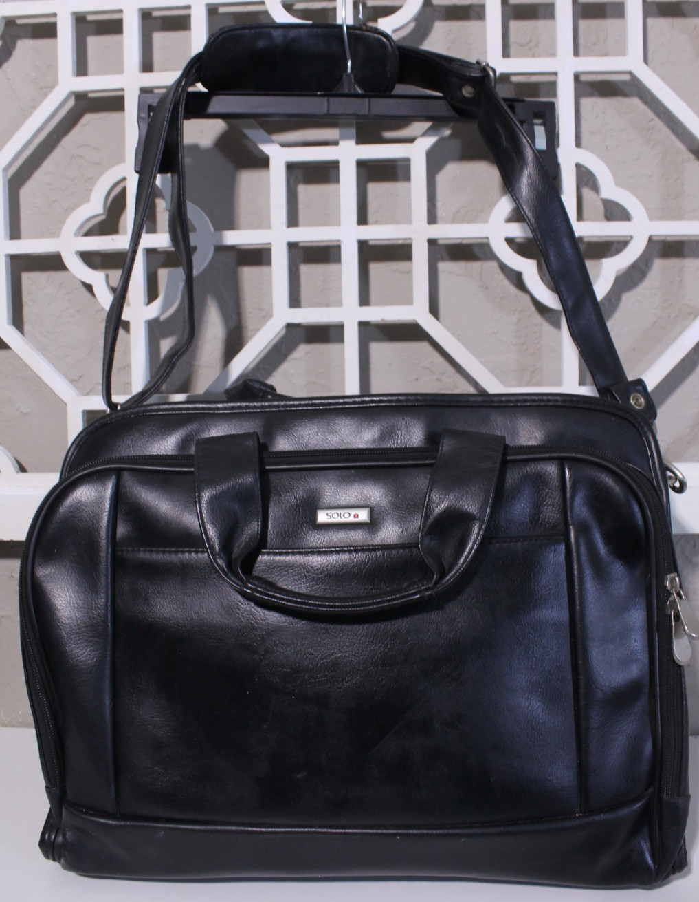 Solo Laptop Messenger Bag Black LEATHER Briefcase Shoulder S