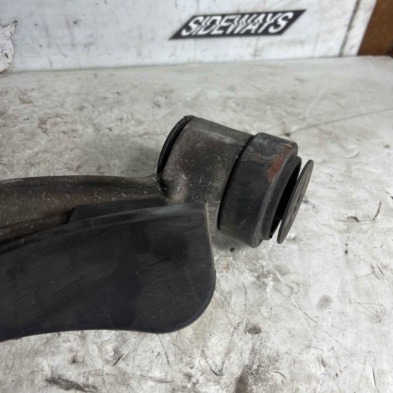 03-12 Maserati Quattroporte Front Left Lower Control Arm M139