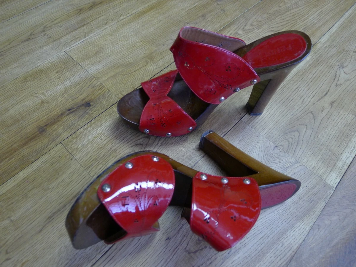 Fendi red heeled flip flops sandals size UK 6 6.5 EU 39.5